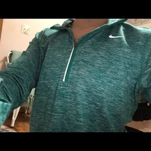 Nike long sleeve quarter zip